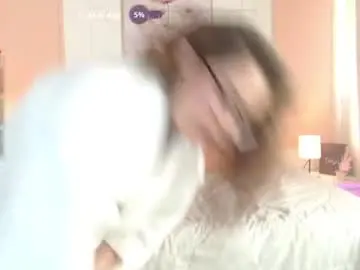 Chaturbate Adult Webcams of rose_thompson1