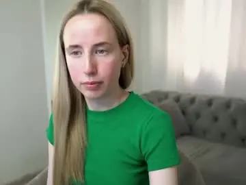Chaturbate Live Sex Cam of cassie_kelman