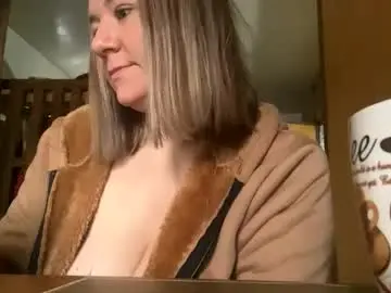 Chaturbate Sex Cam of allisonlove2