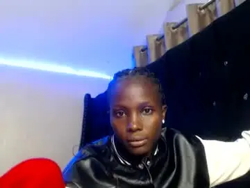 Chaturbate Live Sex of essy_hero