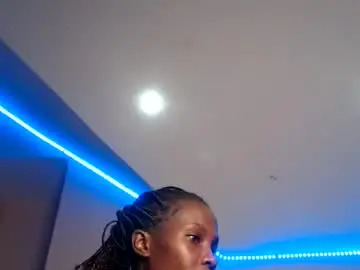 Chaturbate Adult Video Chat of essy_hero