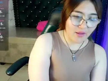 Chaturbate Live Sex Cam of diamondfox_m