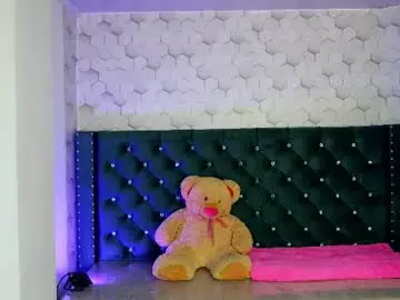 Chaturbate Adult Webcam of diamondfox_m