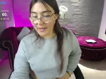 Chaturbate Free Porn Cam of diamondfox_m