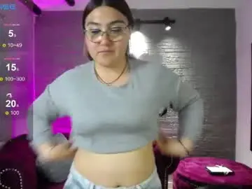 Chaturbate Watch Live Sex Cams of diamondfox_m