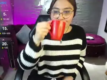 Chaturbate Free Porn Cam of diamondfox_m