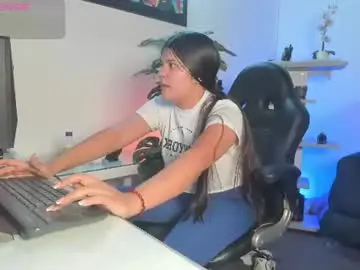 Chaturbate Best live sex cam show of antonellariu