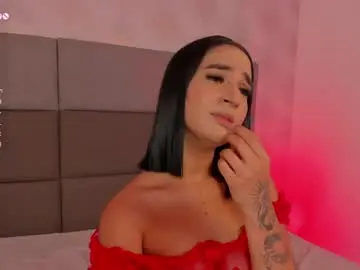 Chaturbate Watch Live Sex Cams of emily_luve