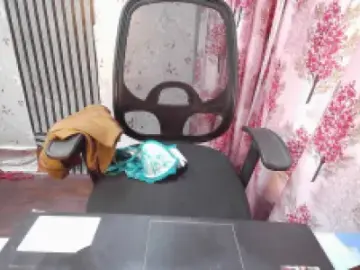 Dscgirls Adult Webcam of Diya_love