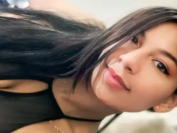 Imlive Adult Video Chat of YasmineD749