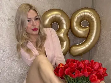 Imlive Nude Webcam of HelenOneLove