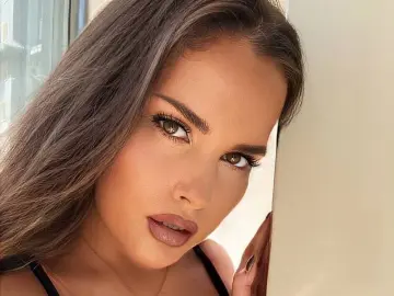 Imlive Free Live Porn of XAngelicaWilhiteX