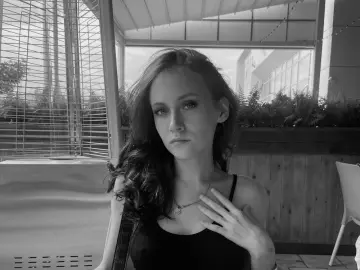 Imlive Sex Cam of Julia_Keller