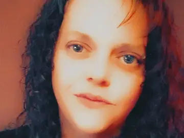 Imlive Free Live Porn of TinyDoll