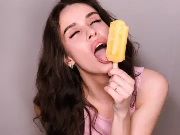 Imlive Live Porn of KatyXX