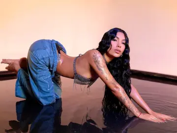 Imlive Live Porn of AlisonRossi