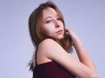 Imlive Free Porn Cam of LunaBlazer