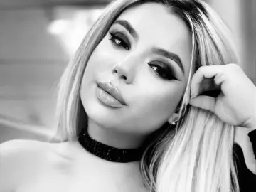 Imlive Adult Video Chat of EllBlue303
