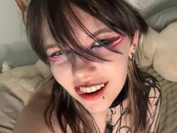 Livejasmin Free Porn Cam of BettieDaryanl