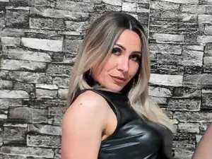 Myfreecams Adult Webcam of Sweetcherry32