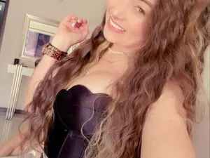 Myfreecams Adult Webcam of Isis_queen_
