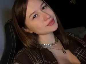 Myfreecams Free Porn Cam of B3lla19