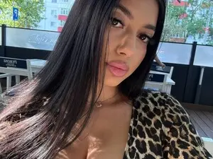 Myfreecams Sex Cam of BetsyGonzale