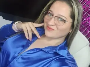 Myfreecams Live Sex of Alejamilf