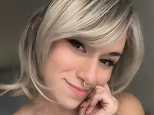 Myfreecams Watch Live Sex Cams of Reige
