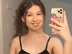 Myfreecams Sex Chat of MonaPinky