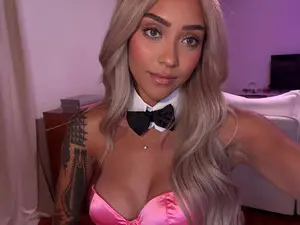 Myfreecams Adult Video Chat of rosiewestttt