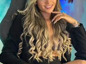 Myfreecams Sex Chat of emma_colucci