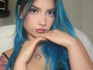 Myfreecams Free Live Porn of Roxanna_H