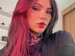 Myfreecams Adult Webcam of Sara_queen