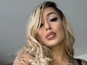 Myfreecams Adult Webcams of Mia_hott_