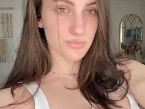 Myfreecams Watch Live Sex Cams of Ammira