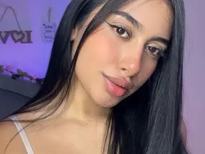 Myfreecams Adult Video Chat of Laura_love18