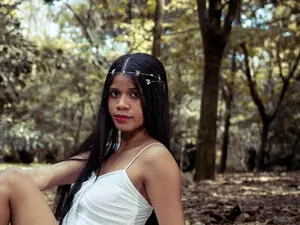 Myfreecams Sex Cam of Marcela_rojas