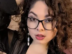 Myfreecams Private Sex Chat of KairaFantasy