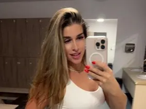 Myfreecams Free Porn Cam of X_hotbaby