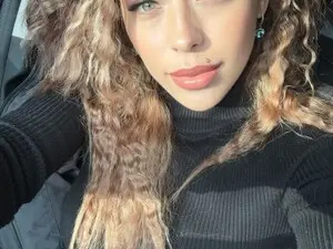Myfreecams Sex Chat of Yoursoul_Mila