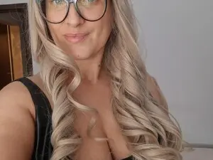 Myfreecams Sex Chat of Aphrodite_S32