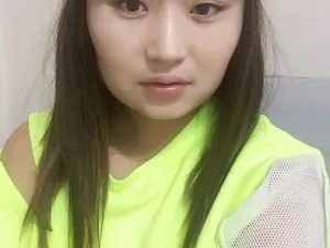 Myfreecams Live Sex Cam of AsianDoll2000