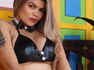 Myfreecams Adult Webcam of Sara__stone1