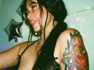 Myfreecams Watch Live Sex Cams of Isa_Maiden