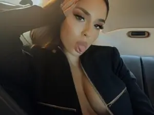 Myfreecams Live Porn of Raisadollface