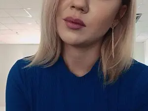 Myfreecams Nude Webcam of QueenBlondee