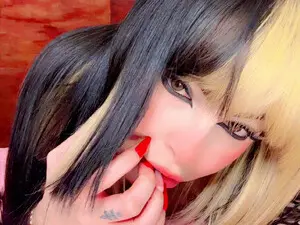 Myfreecams Live Sex Cam of Nikole66_