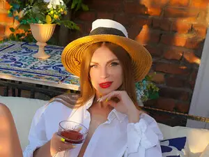 Myfreecams Adult Webcams of BustyBlondie