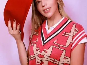 Myfreecams Live Porn of Carolblonde